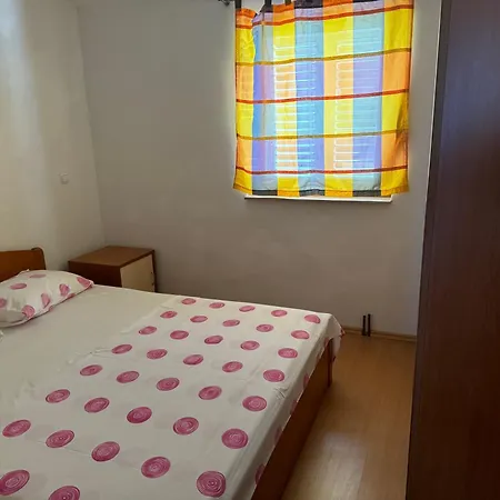 Inoma Makarska